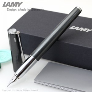 20%할이)라미 스튜디오 만년필/069 블랙 포레스트]